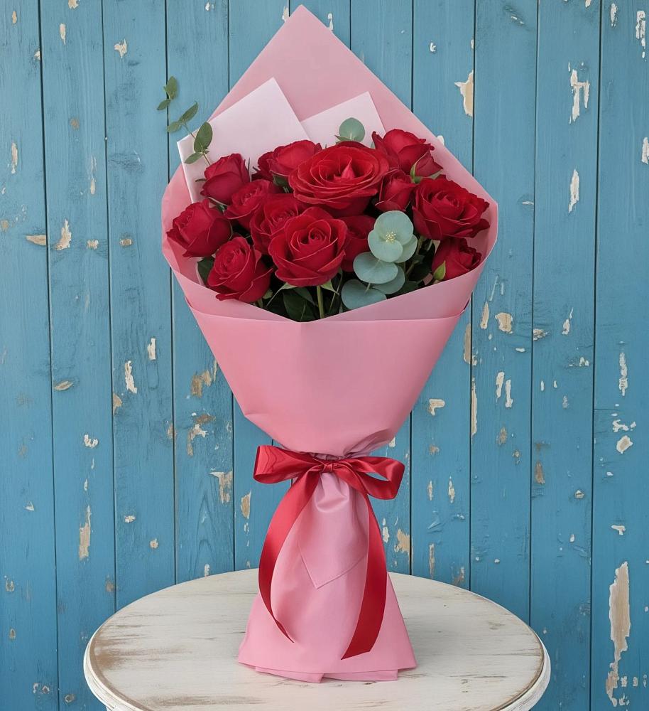 Букет цветов из: Розы в Октябрьской