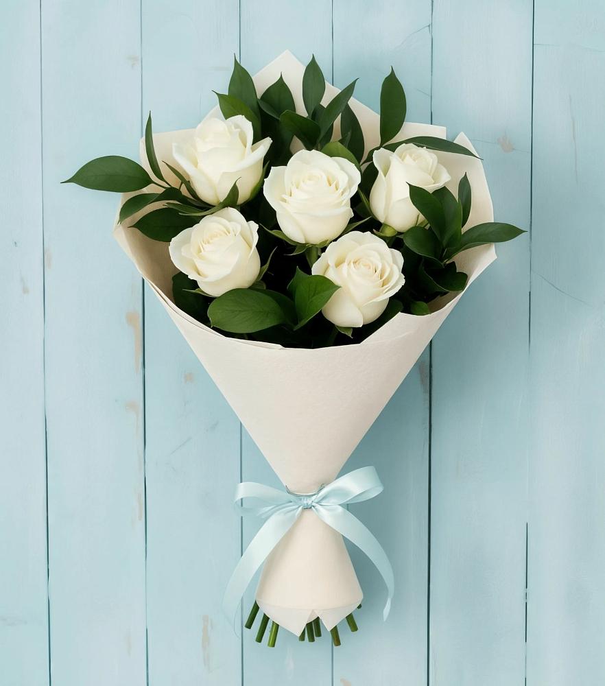 Букет цветов из: Розы в Октябрьской