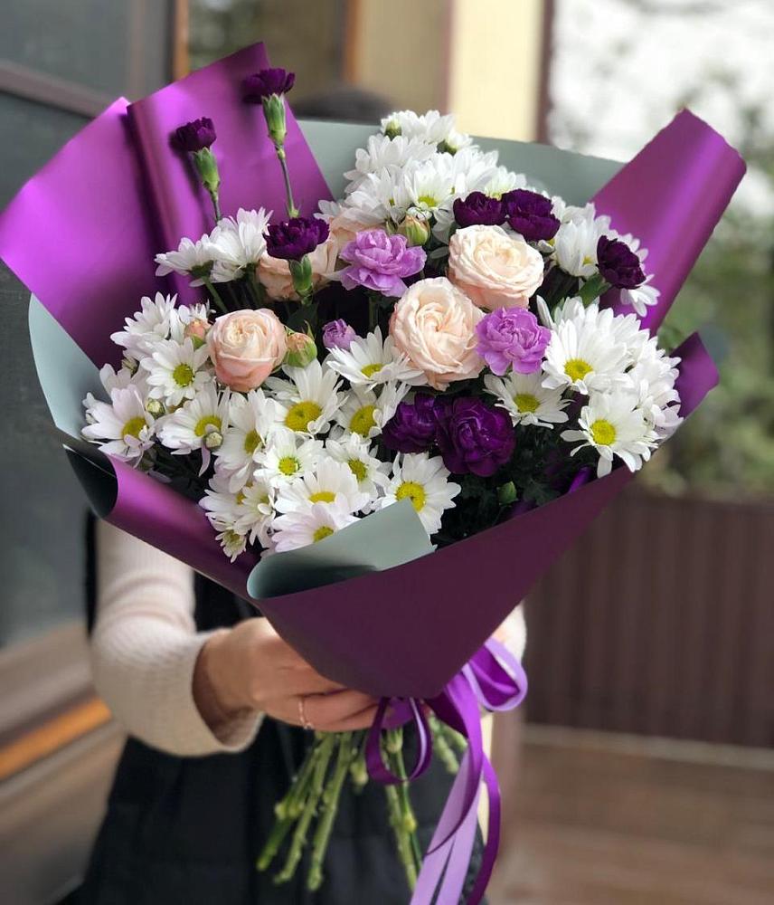 Букет цветов из: Хризантемы, Гвоздики и Розы в Октябрьской