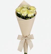Букет цветов из:  Розы в Октябрьской