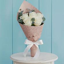 Букет цветов из:  Розы в Октябрьской
