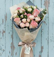 Букет цветов из:  Розы в Октябрьской