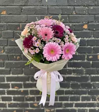Букет цветов из:  Герберы и Хризантемы в Октябрьской