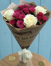 Букет цветов из:  Розы в Октябрьской
