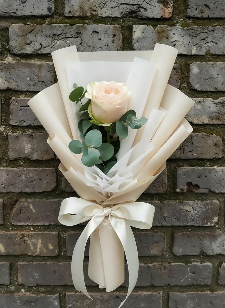 Букет цветов из: Розы в Октябрьской