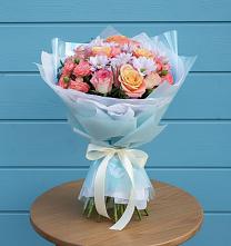 Букет цветов из:  Хризантемы и Розы в Октябрьской