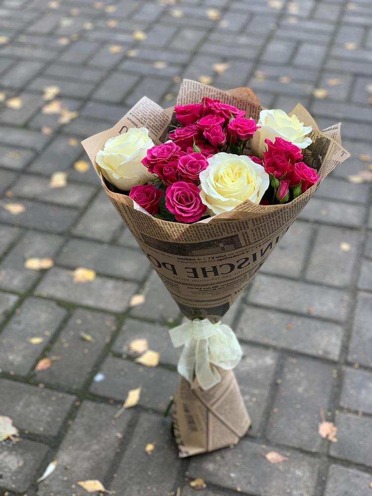 Букет цветов из: Розы в Октябрьской