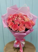 Букет 15 Розовых роз Равель в Октябрьской