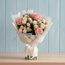 Букет цветов из:  Розы #REPLACE_PRED# Октябрьской