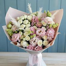 Букет цветов из:  Альстромерии и Розы в Октябрьской